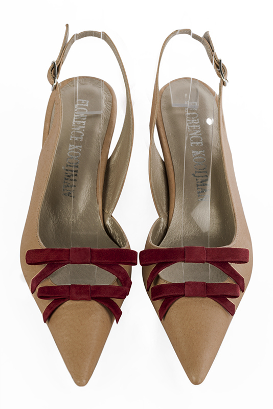Camel beige and burgundy red women's open back shoes, with a knot. Pointed toe. Low comma heels. Top view - Florence KOOIJMAN